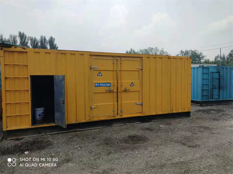 绿园200KW柴油发电机组需要配备什么型号的电缆线?